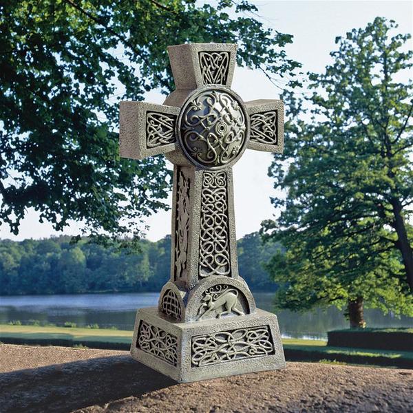 Design Toscano Donegal Celtic High Cross Statue DB25692